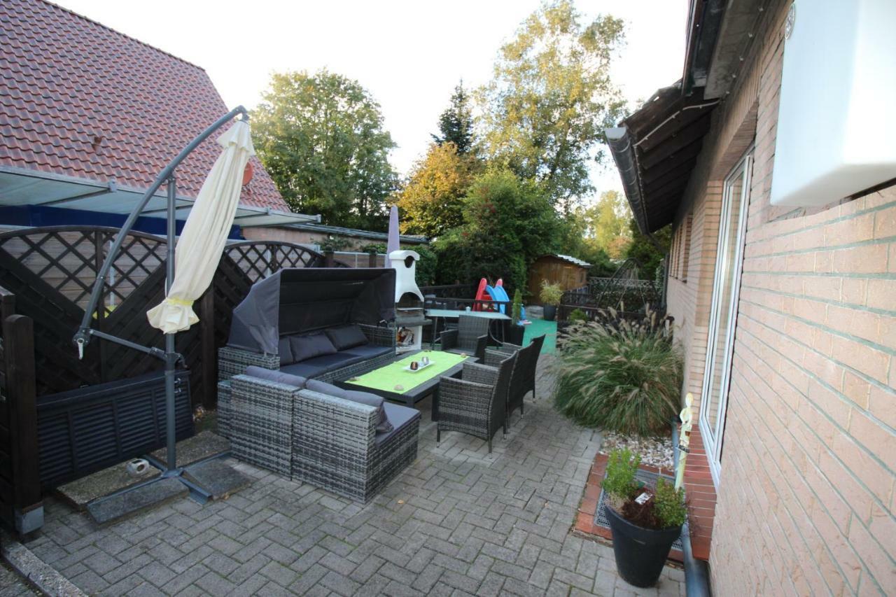 Haus Abbi, Ferienwohnung Mit Schwimmbad Hage Dış mekan fotoğraf