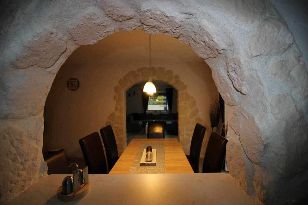 Haus Abbi, Ferienwohnung Mit Schwimmbad Hage Dış mekan fotoğraf