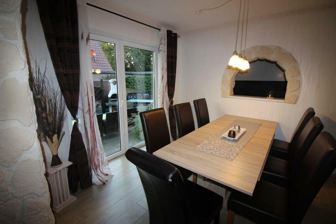 Haus Abbi, Ferienwohnung Mit Schwimmbad Hage Dış mekan fotoğraf