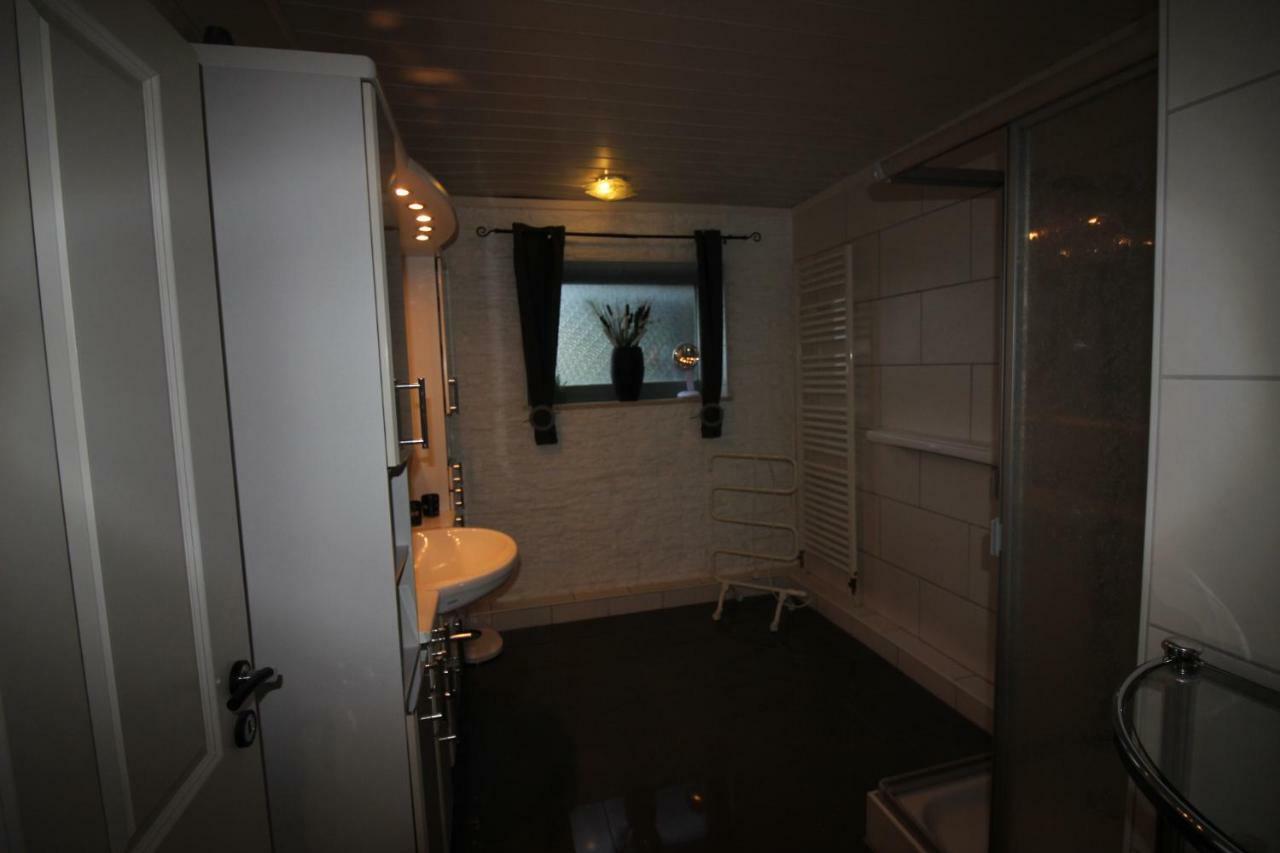 Haus Abbi, Ferienwohnung Mit Schwimmbad Hage Dış mekan fotoğraf