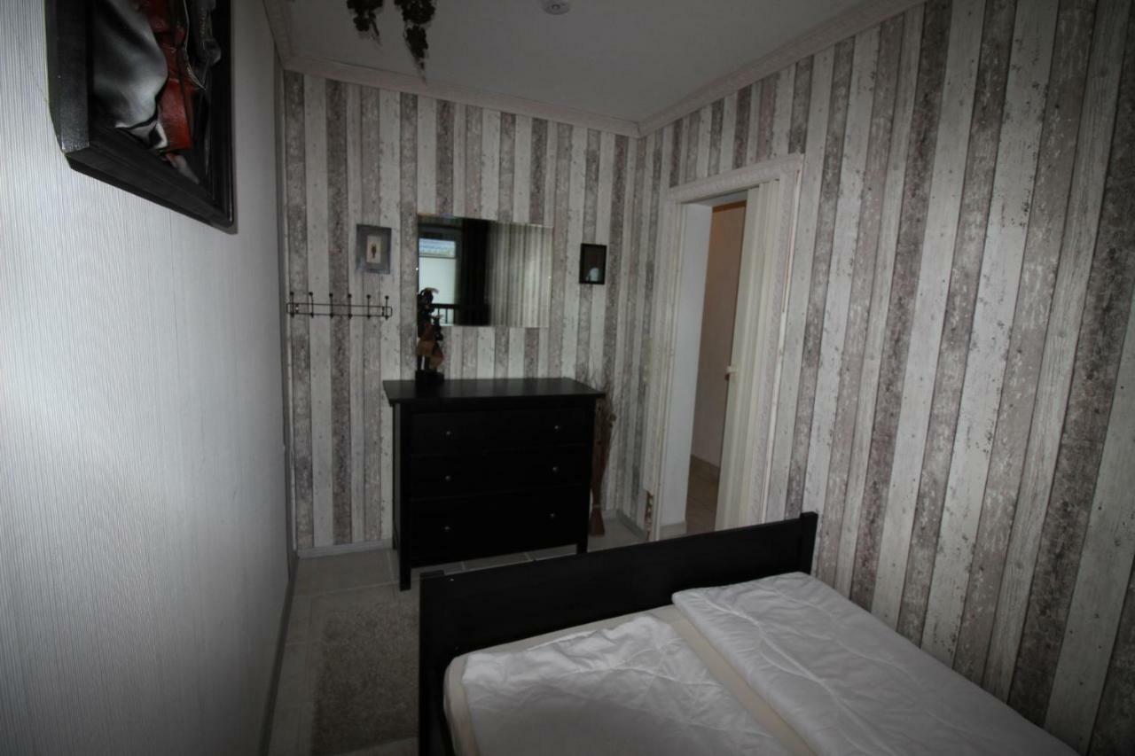 Haus Abbi, Ferienwohnung Mit Schwimmbad Hage Dış mekan fotoğraf